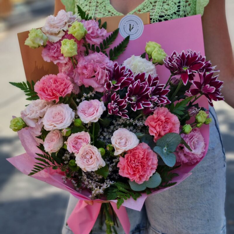 Buchet colorat de vară – Florăria Vows Brăila, cadou pentru aniversare
